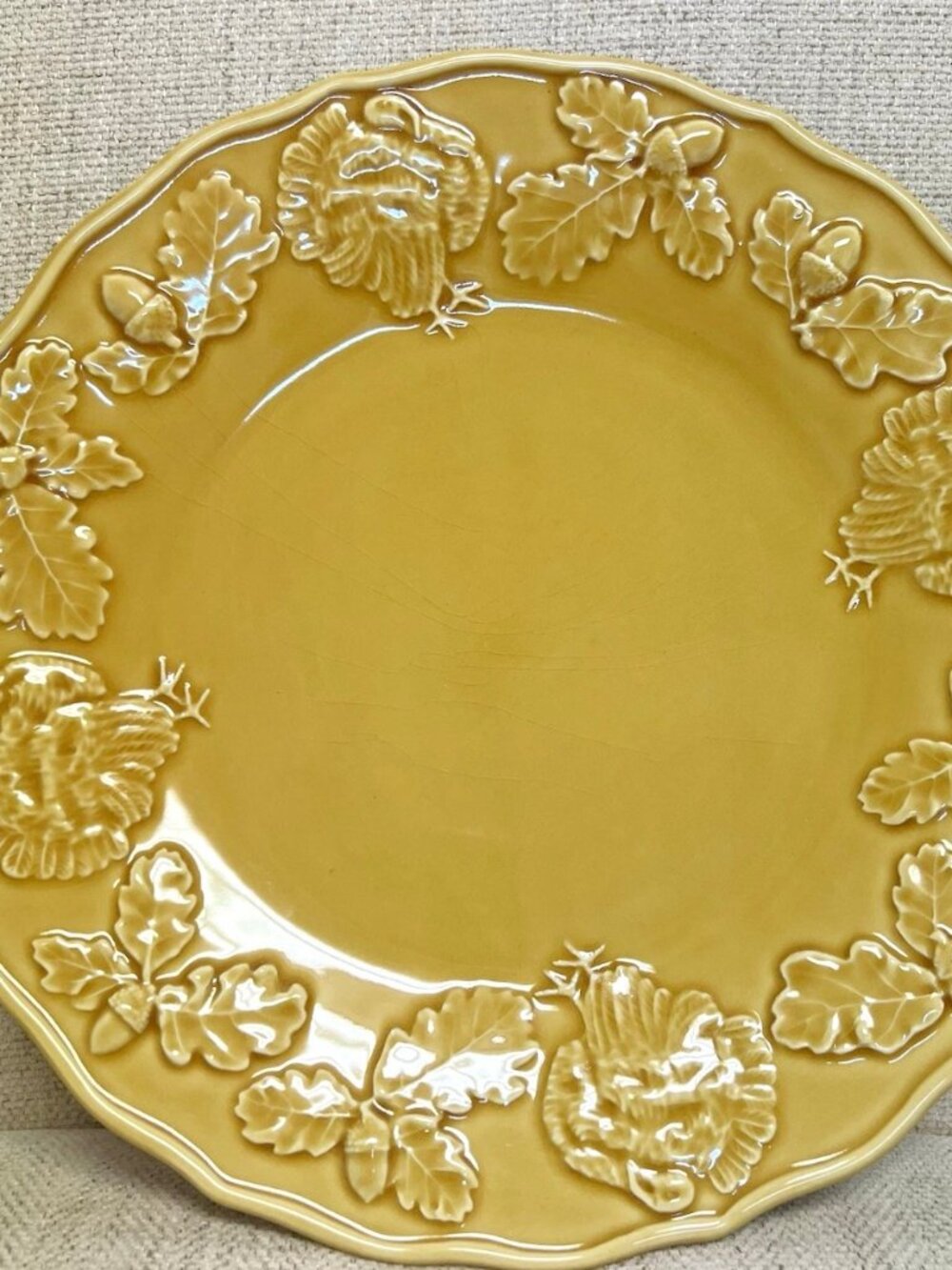 Bordallo Pinheiro Portugal Turkey Thanksgiving Plate 11' Yellow Majolica Oak Lea
